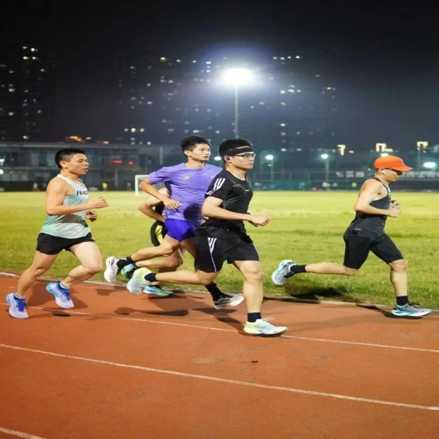 萨巴伦卡红土赛场表现引关注